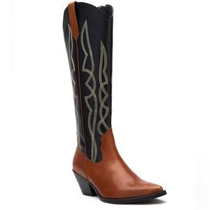 Western Boots / Black and tan 5.5/ NWT